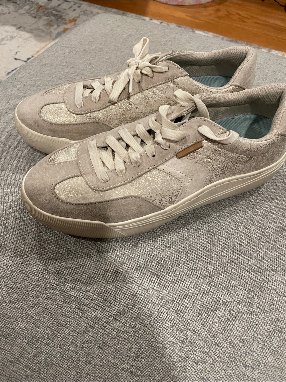 Dr. Scholl's Women's Suede Sneakers in Light Gray with Shimmer Panels